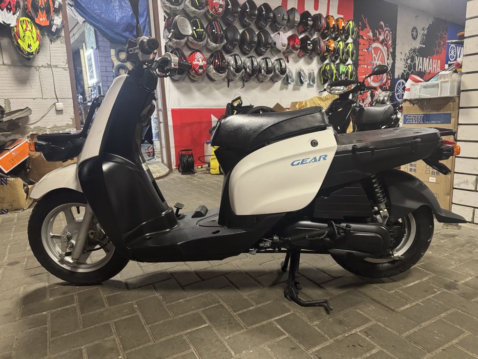Японский скутер Yamaha Gear UA08J