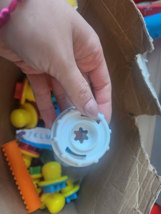 Zestawy play doo maszynka do ciastek i makaronu kilka zestawów literki