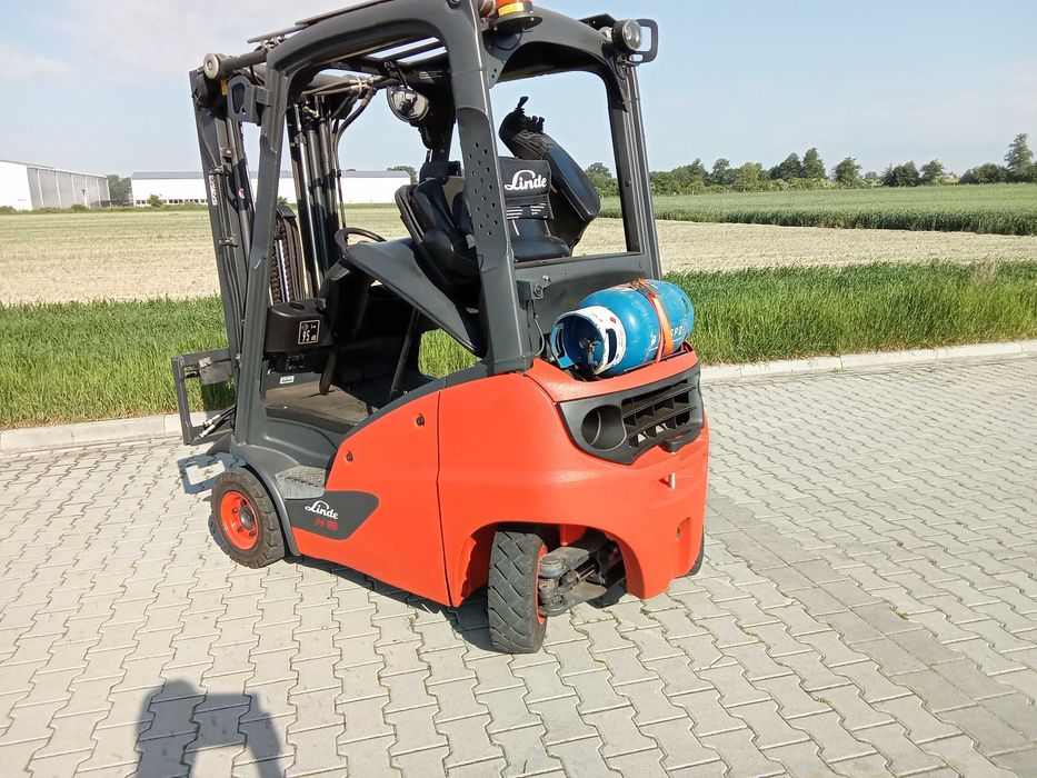 Wózek widłowy Linde H16 Triplex