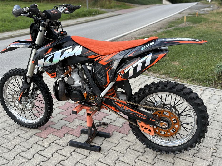 Ktm sx 250 pro circuit