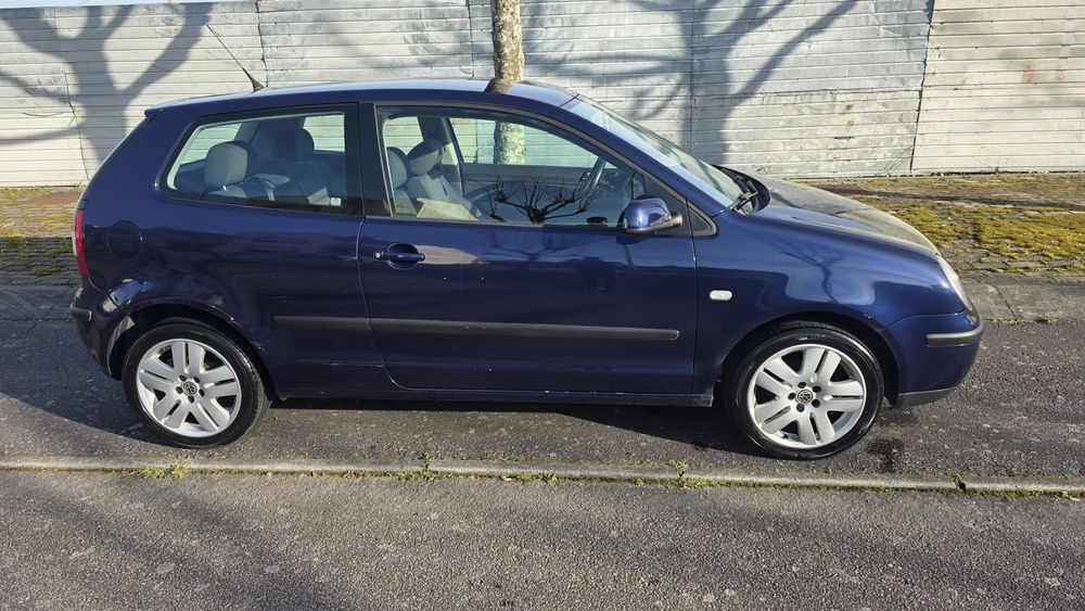 Volkswagen Polo 1.2 Confortline - 2002