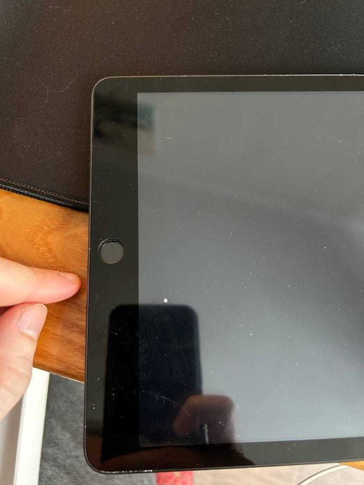 Ipad 10.2 9th 2021 На запчастини