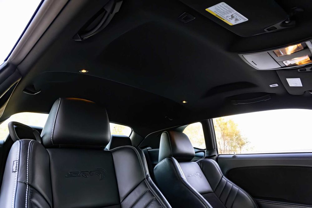 Dodge Challenger      2021