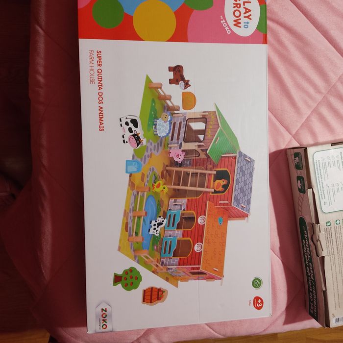 Quinta de animais madeira