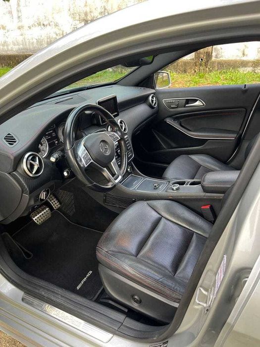 Mercedes A 220 d 7G-DCT AMG Line