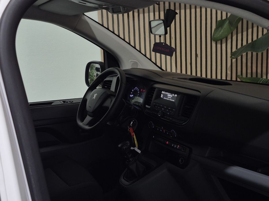 Peugeot Expert - 2022 - 9 LUGARES | GARANTIA | NACIONAL | IVA