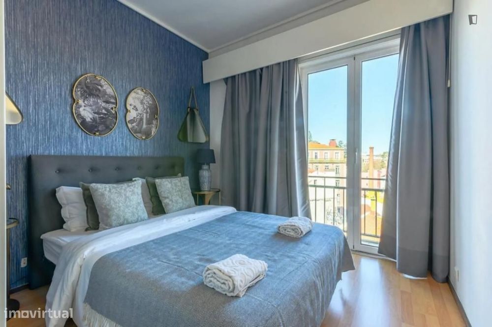 Apartamento com 3 quartos - localizado em Princípe Real Lisbon