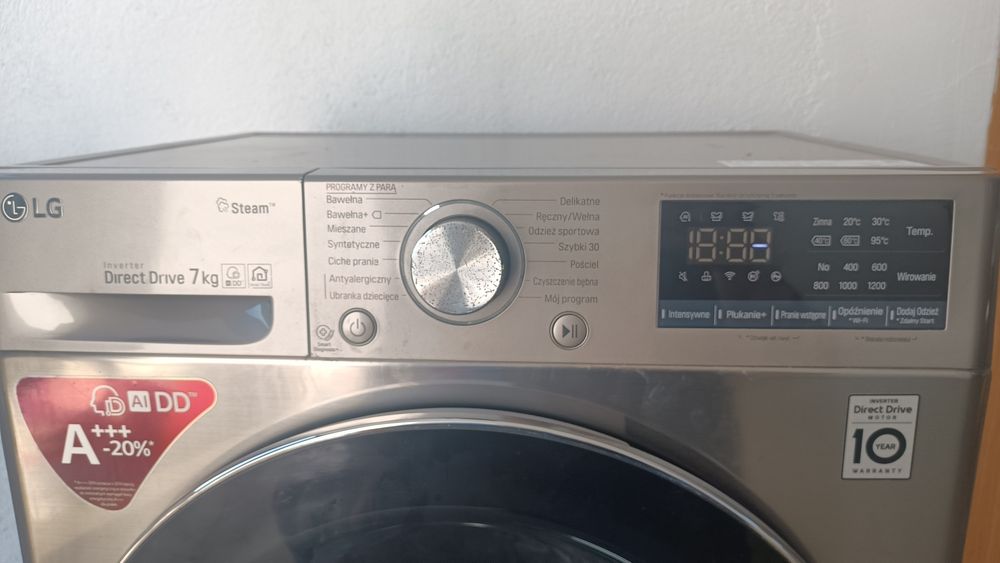 Pralka LG Steam z Wi-Fi z 2022 r.