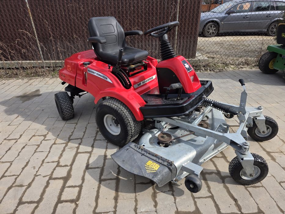 Kosiarka traktorek Massey Ferguson MF22 Ciągnik ogrodniczy