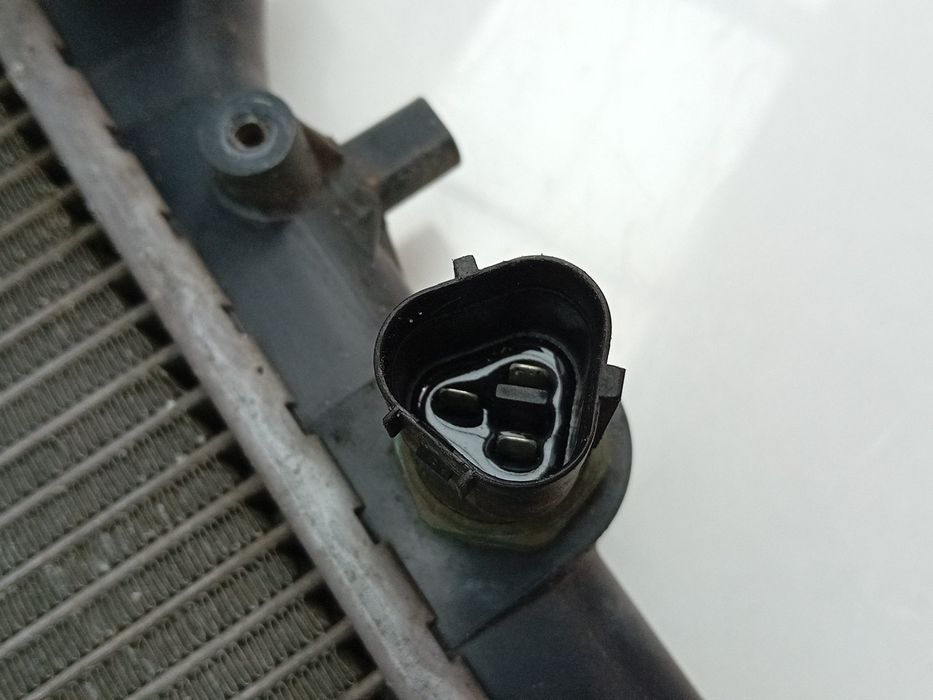 Radiador de água AUDI TT (8N3)