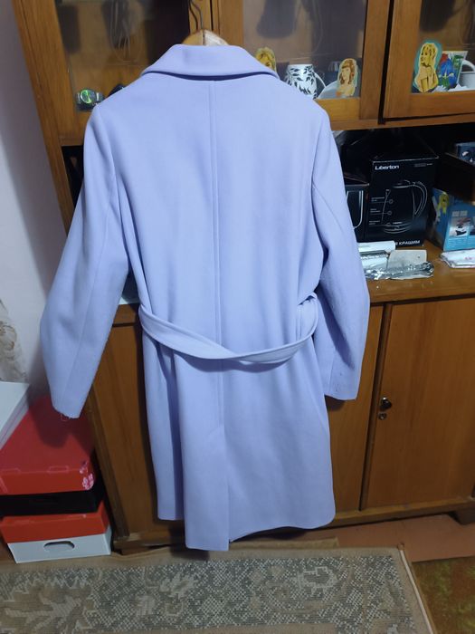 Жіноче драпове пальто