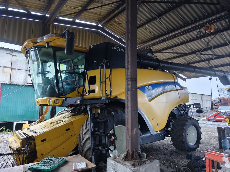 Комбайн new holland cr9080 з картографією