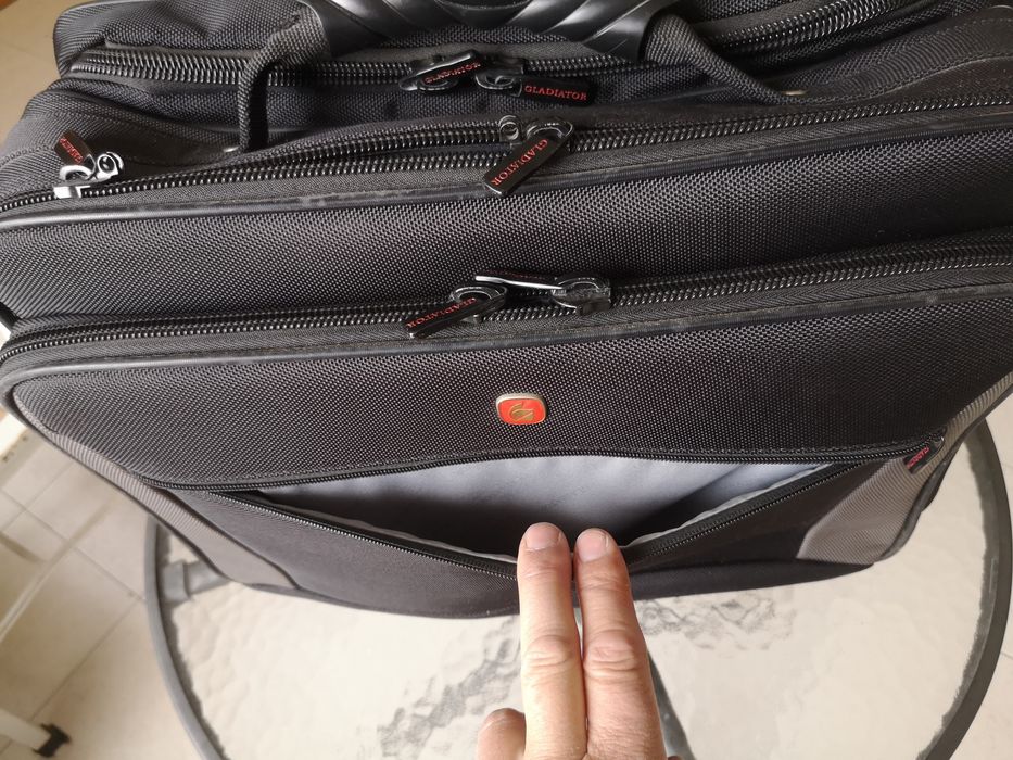 Mala piloto | advogado | comercial da marca Gladiator