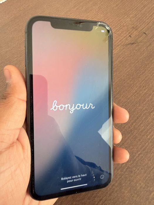 iPhone 11 64GB Preto | 100% Funcional | Caixa | Ecrã Rachado