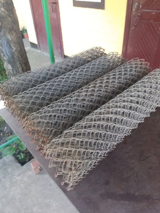 Огорожа дротова ф2мм, кусками 250см ×65см, вічко 2,5см.