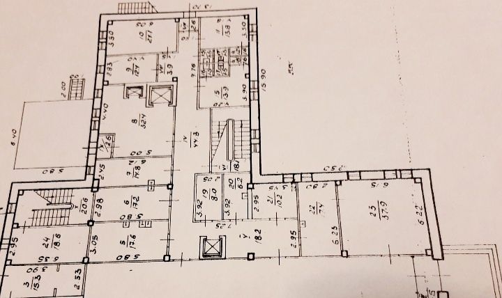 Сдам помещение подвал в районе ул. Рабочей отдельный вход  250м2
