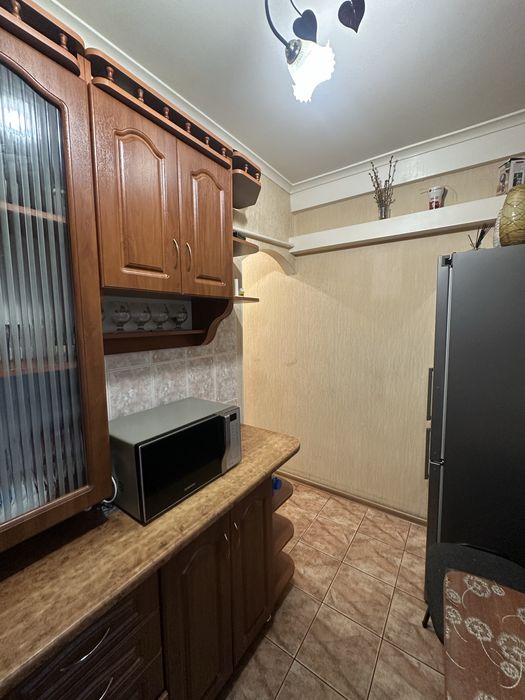 3-кімнатна на Нижньодніпровській 5/5 пов.