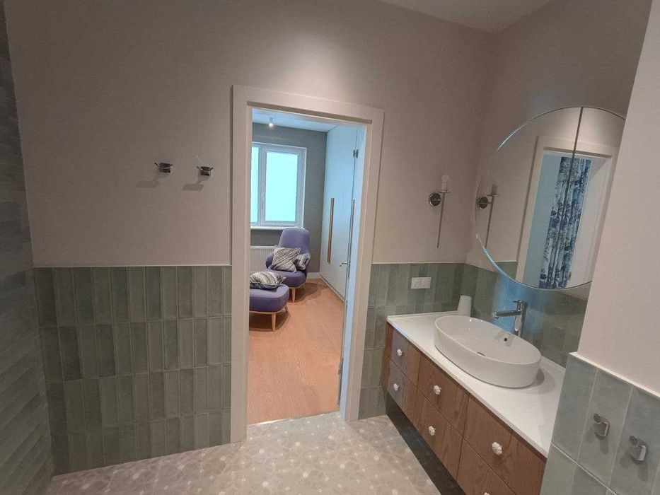 3 кімнатна Туманяна 15а Русанівка метро Лівобережна VIP ремонт 143мкв