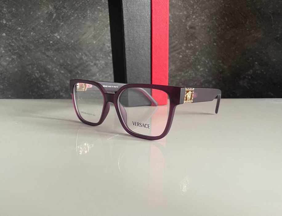 Stylowe, modne okulary oprawki, zerówki.