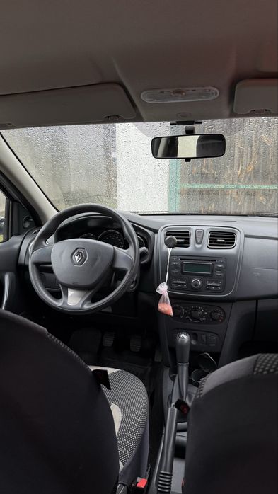 Renault Sandero 2013