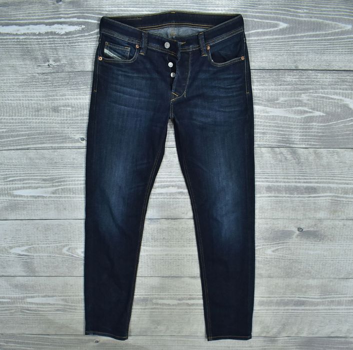 Diesel Larkee-Beex Regular Tapered Jeansy W31 L32
