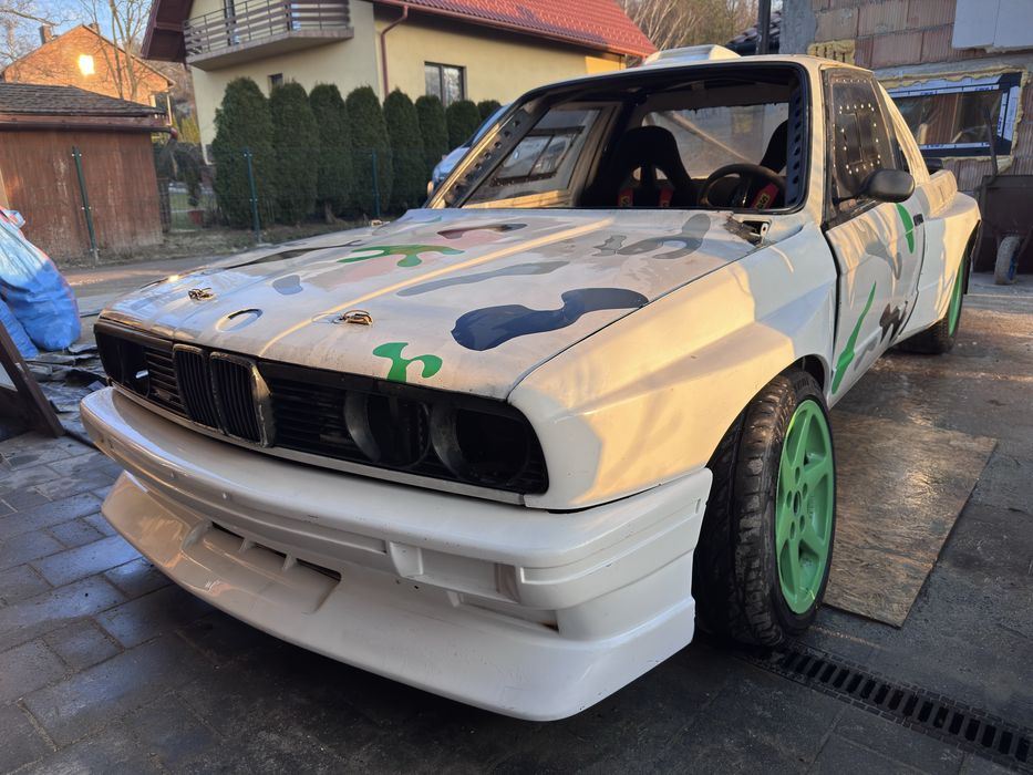 BMW E30 Pickup Drift Klatka