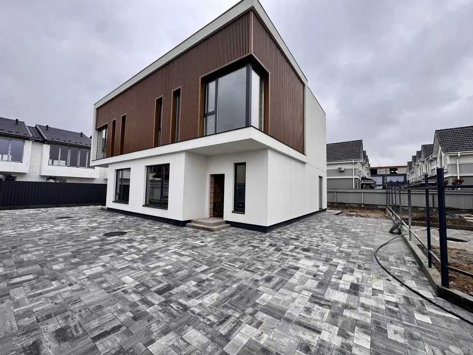 Від забудовника. Продам Будинок, Дуплекс, газ, ремонт. Телефонуйте.