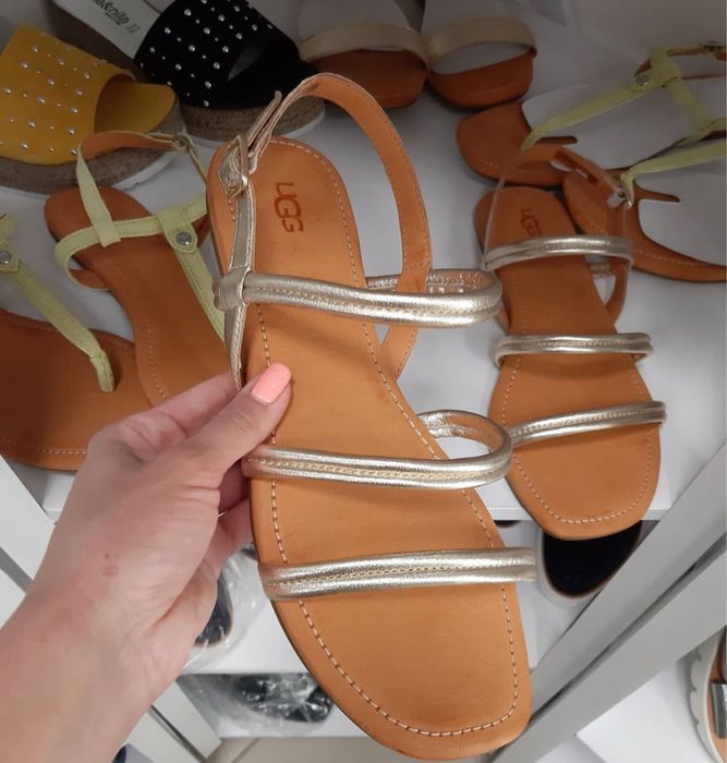 Уцінка! Босоніжки UGG 40 р