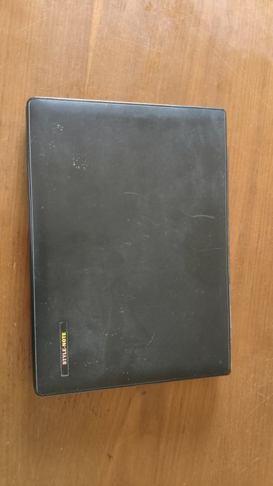 Portátil Insys style Note