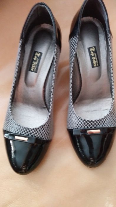 Buty eleganckie czarno-szare nowe