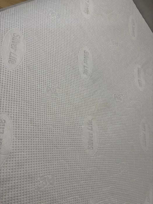 Materac  piankowy 140x200