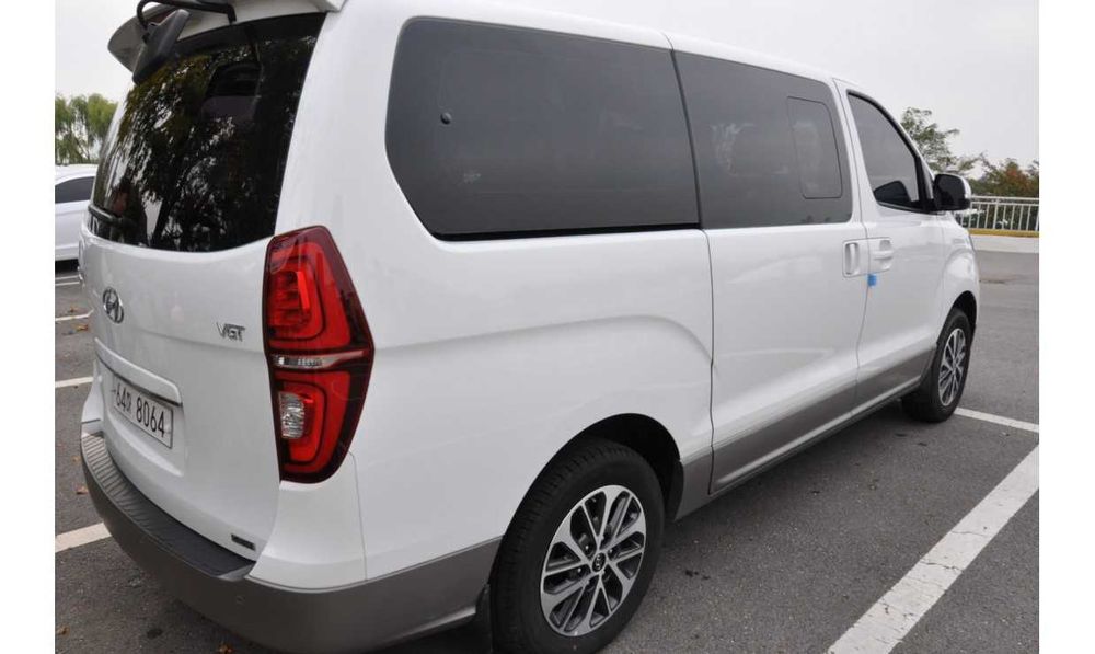 2019 Hyundai Grand Starex 2.5 TDi  Максимальна комплектація