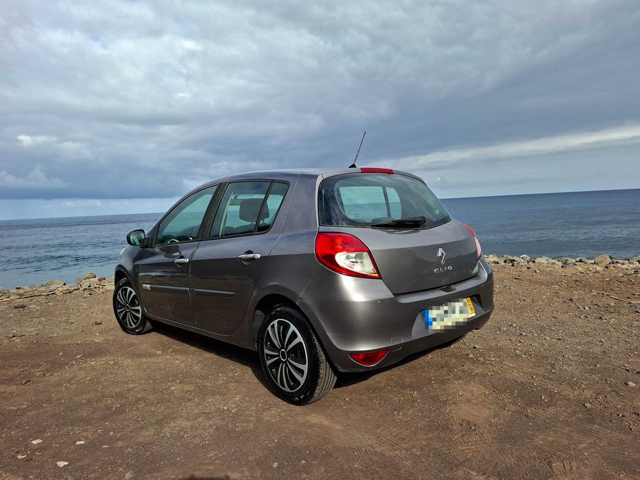 Renalt clio ll 1.2 Gasolina 2009