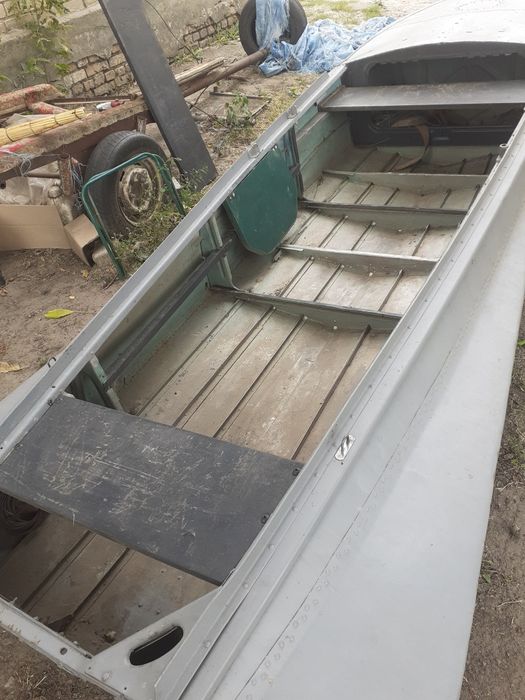 Лодка южанка сдоками