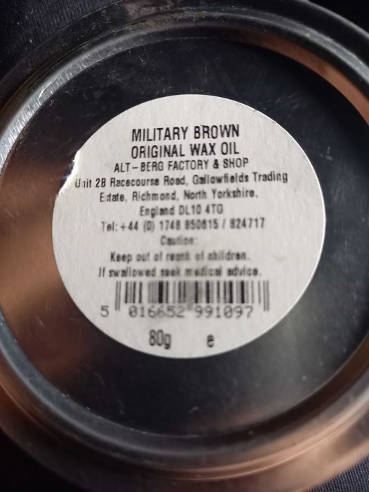 Cредство по уходу за обувью Altberg Leder-Gris Military.