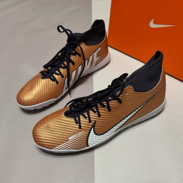 Нові сороконожки бутси футзалки Nike Air Vapor бронзові Tiempo 46 р 9