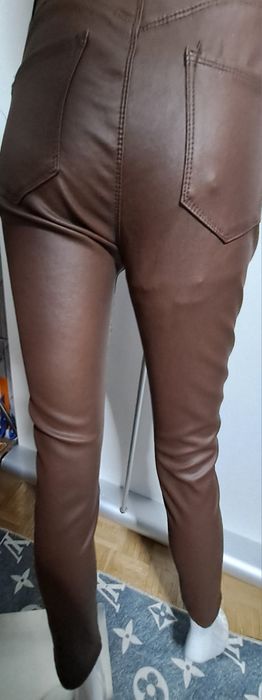 Spodnie M-Sara czekoladowe woskowane