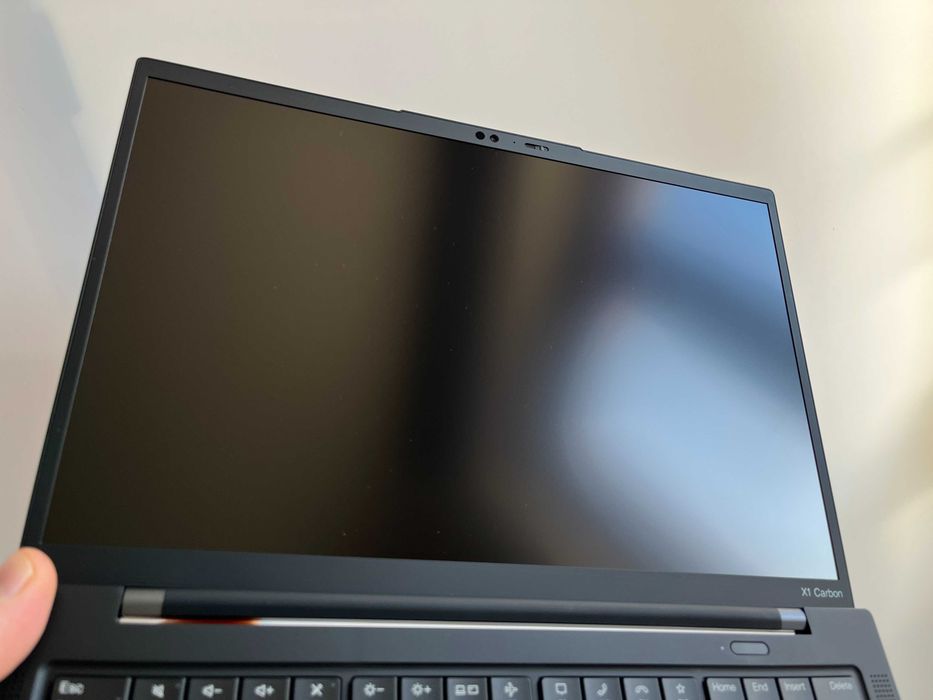 Lenovo ThinkPad X1 Carbon Gen 11 i7-1355U 16GB 512 SSD OLED W11P FV 23