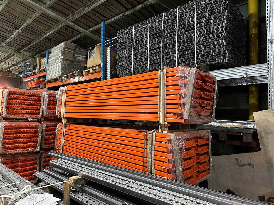 Палетні стелажі в наявності Нові та Б/В Мезонін Стелаж для шин