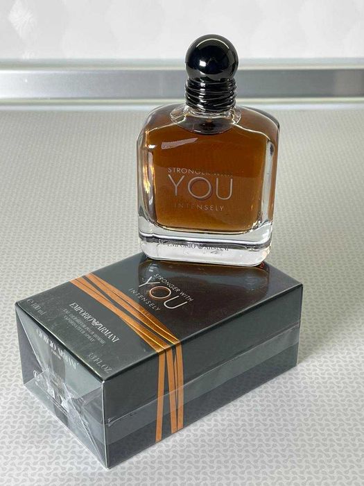 Парфуми Giorgio Armani Stronger With You Intensely