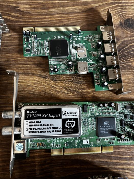 Kompletny komputer bez obudowy i dysku twardego