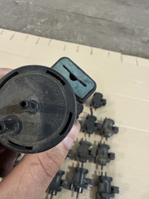 Клапан датчик управління турбіни Mercedes Sprinter 2.2 2.7CDI Vito2.2