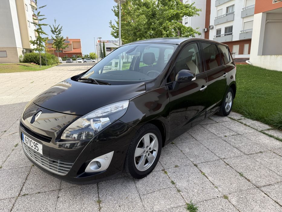 Renault Grand Scenic III 1.5 dCi 110 HP 7-seater
