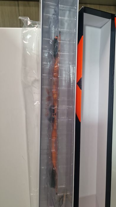 Vagons de carga novos com contentores