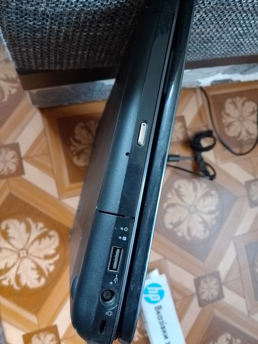 Ноутбук HP Pavilion g6 - 2241 sr.