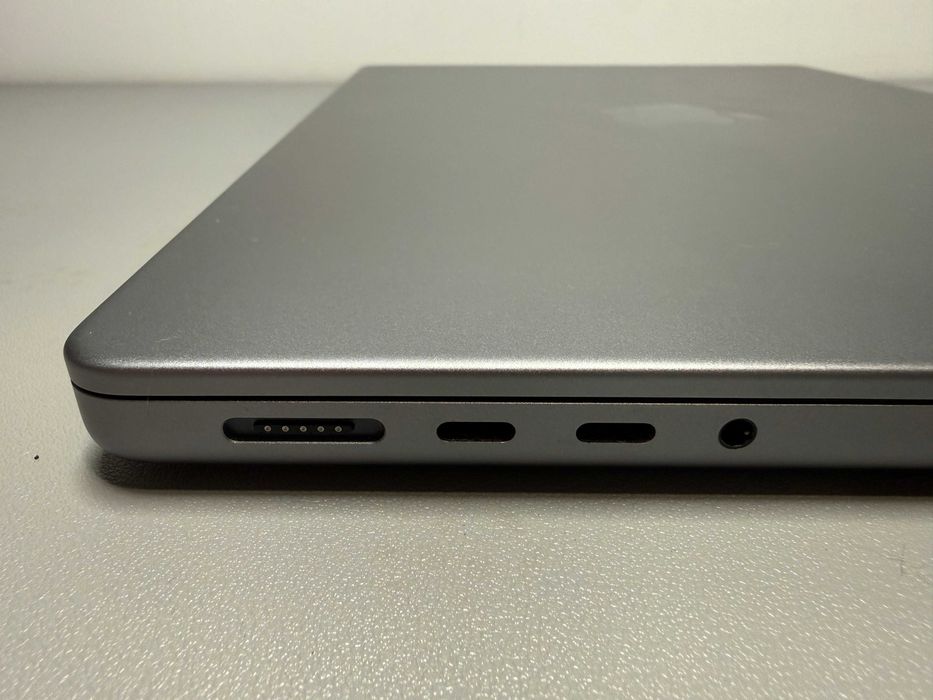 Apple MacBook Pro 14′′ M1 Pro 16/512GB Space Gray Офіційний