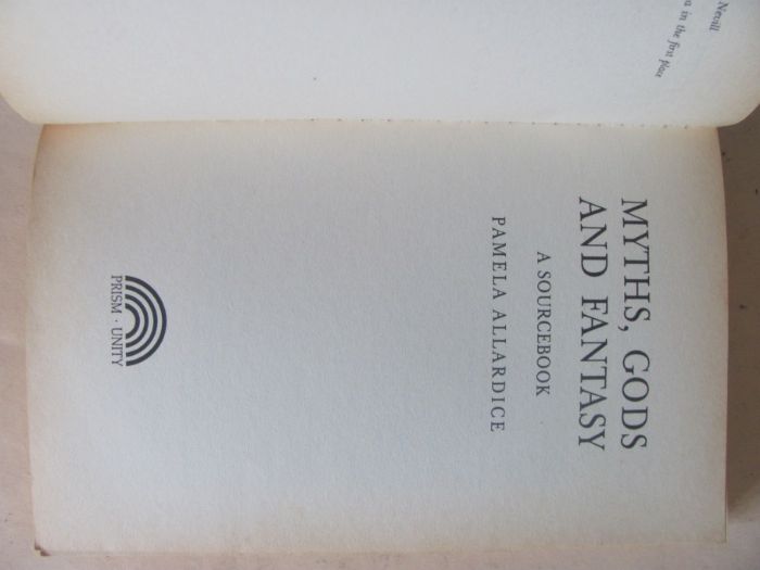 Myths, Gods and Fantasy de Pamela Allardice