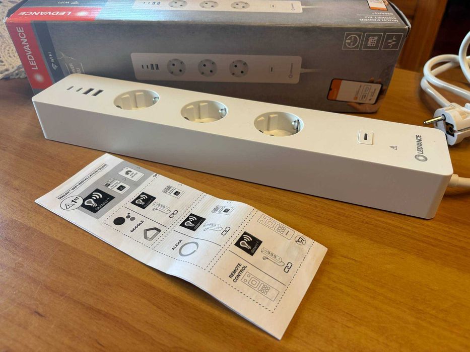 Inteligentna listwa zasilająca LEDVANCE WiFi Multi Power Socket + USB