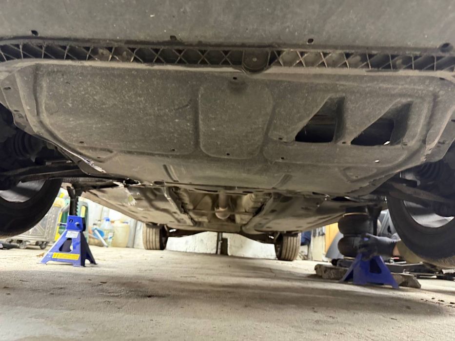 Volkswagen Passat B7 2.5 газ/бенз ОБСЛУЖЕН в очень ХОРОШЕМ состоянии