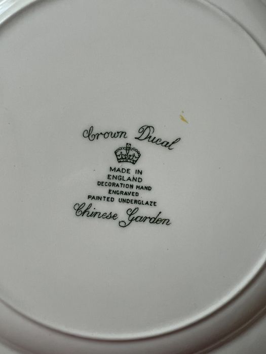 Servico royal doulton Sherbrooke